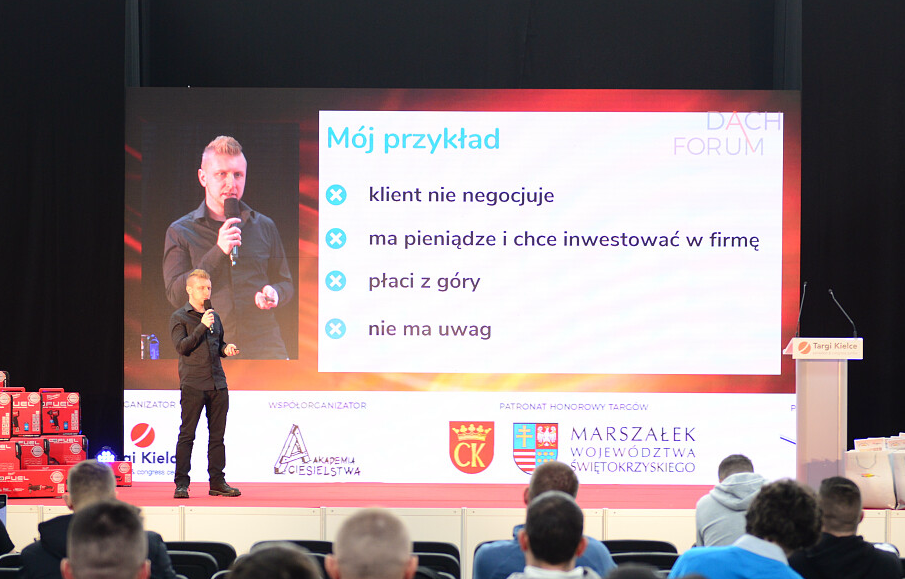 Łukasz Dominikowski